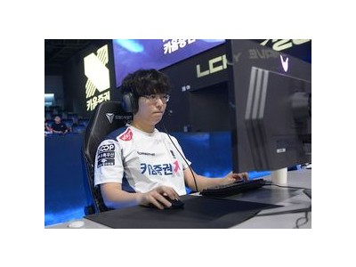 조선제일검 시절의 야스오 8년 만에 다시 화제